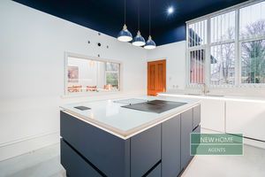 Photo 7- click for photo gallery